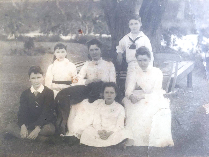 Who is lurking in my family tree?