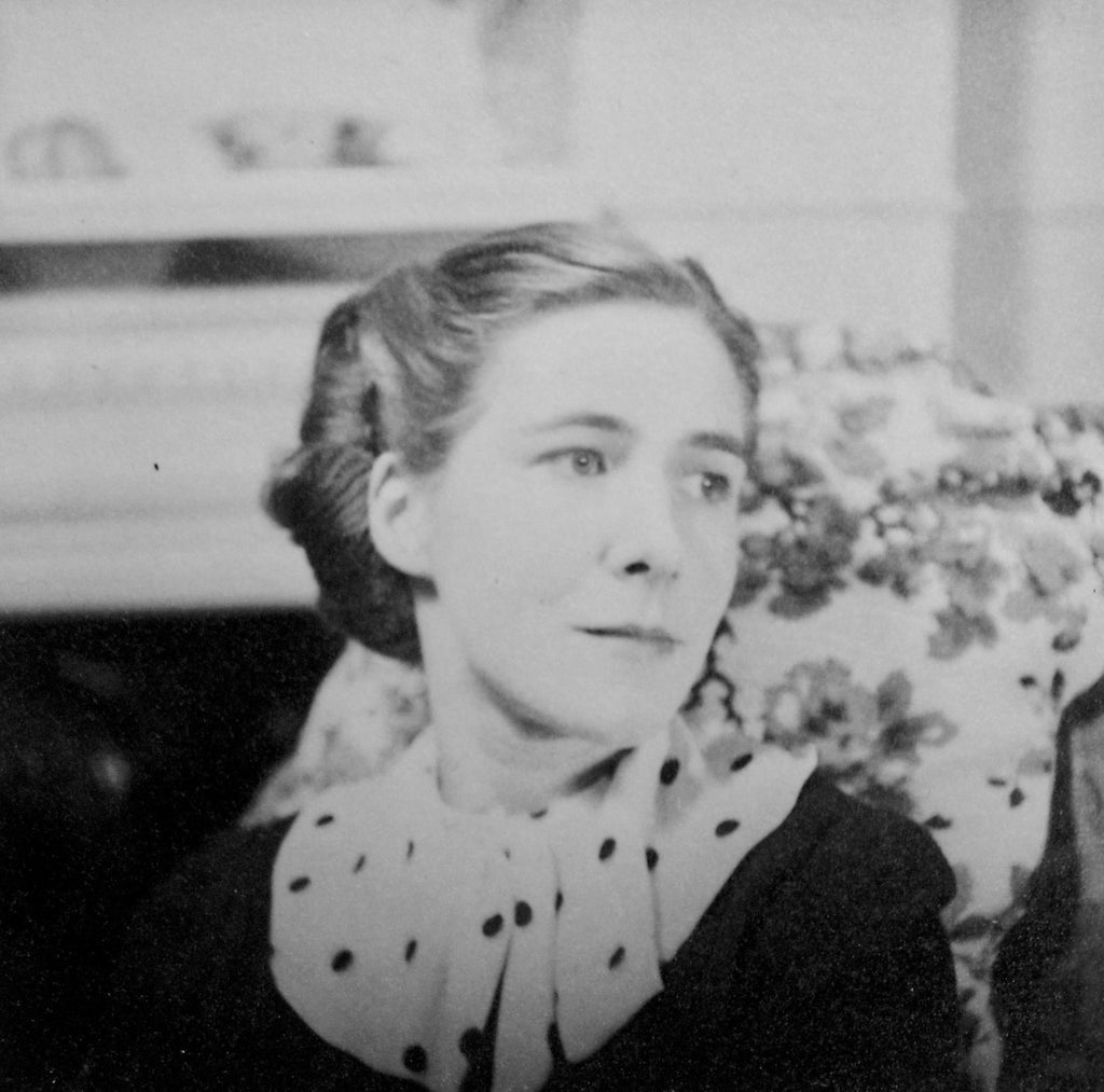 My grandmother, artist and writer Gunda Lambton - part 1